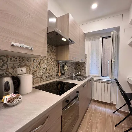 公寓 Vico Dell'amore, *